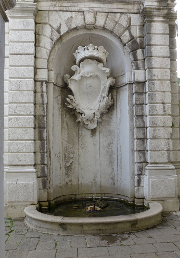 Ca' Rezzonico Fountain in Courtyard